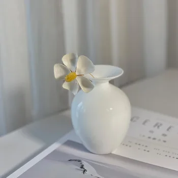 Ins Mini Sevimli İskandinav Düz Renk Seramik Küçük Vazo İskandinav Kemik Çini çiçek dekorasyonu Parça Mini Çiçek Düzenleme Porselen