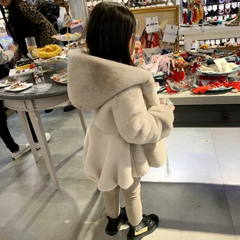 Moda Bebek Kış Sıcak Kürk Mantolar Kızlar İçin Uzun Kollu Kapşonlu Sıcak Ceket Noel Partisi Çocuklar İçin Kürk Dış Giyim Giyim