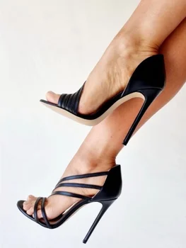 Siyah Strappy Sandalet Yarım Cut Out Yuvarlak Ayak Stiletto Yüksek Topuk İçi Boş Moda Pist Ayakkabı İnce Yüksek Topuk burnu açık Sandalet
